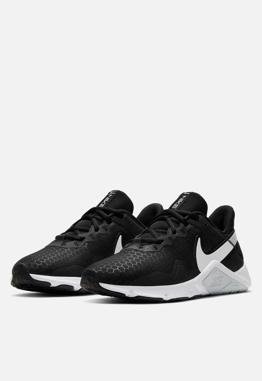 Nike - Legend essential 2 - black/white-pure platinum