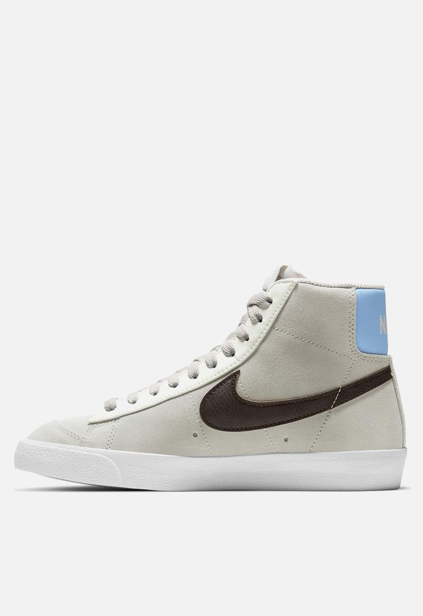 Nike - Wmns nike blazer mid '77 - light bone/dark cinder-summit white