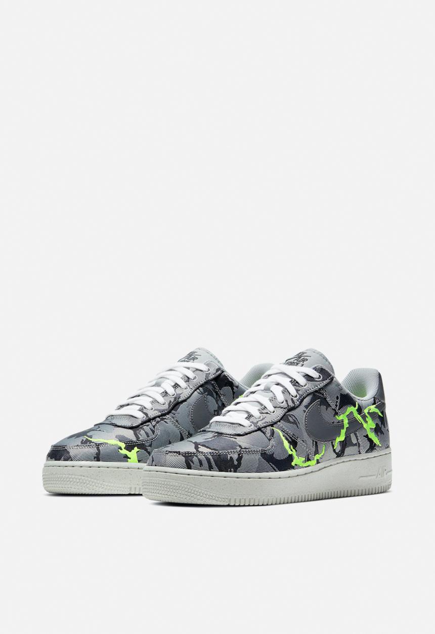 Nike - Air Force 1 '07 LX - lt smoke grey / smoke grey-electric green