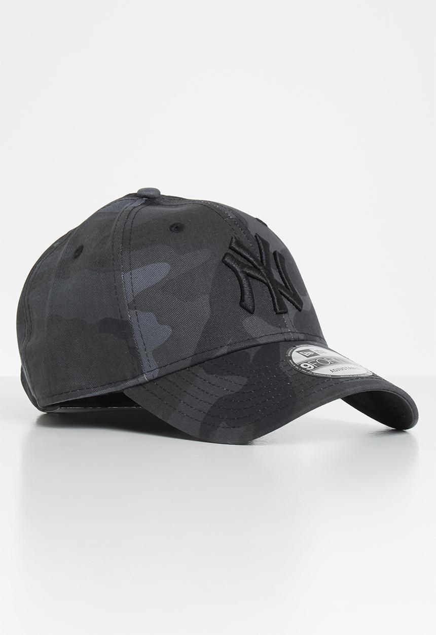 New Era - 940 league essential New York Yankees - camo & black