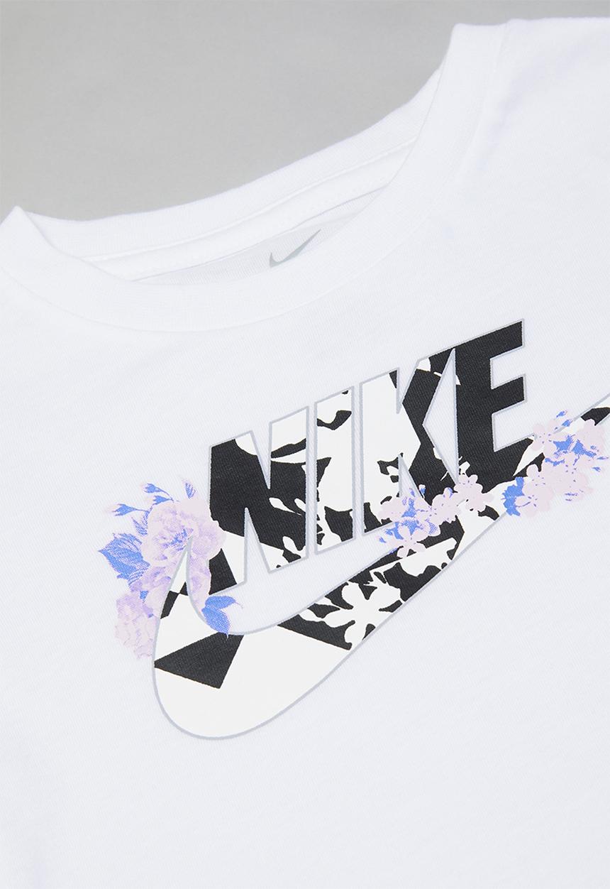 Nike - Nkg Tokyo floral futura ss tee - white