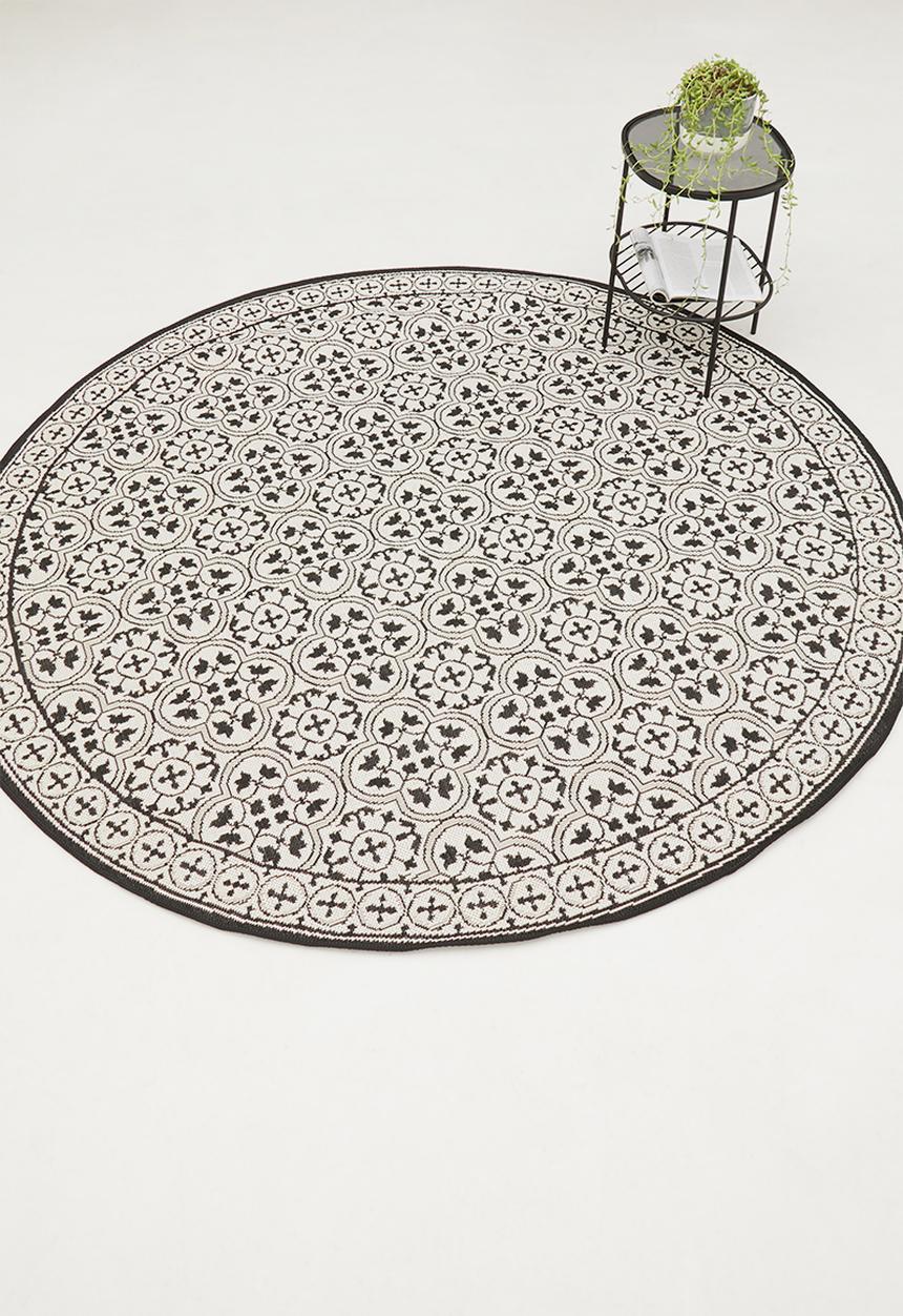 Hertex Haus - Milos rug - rocky shore