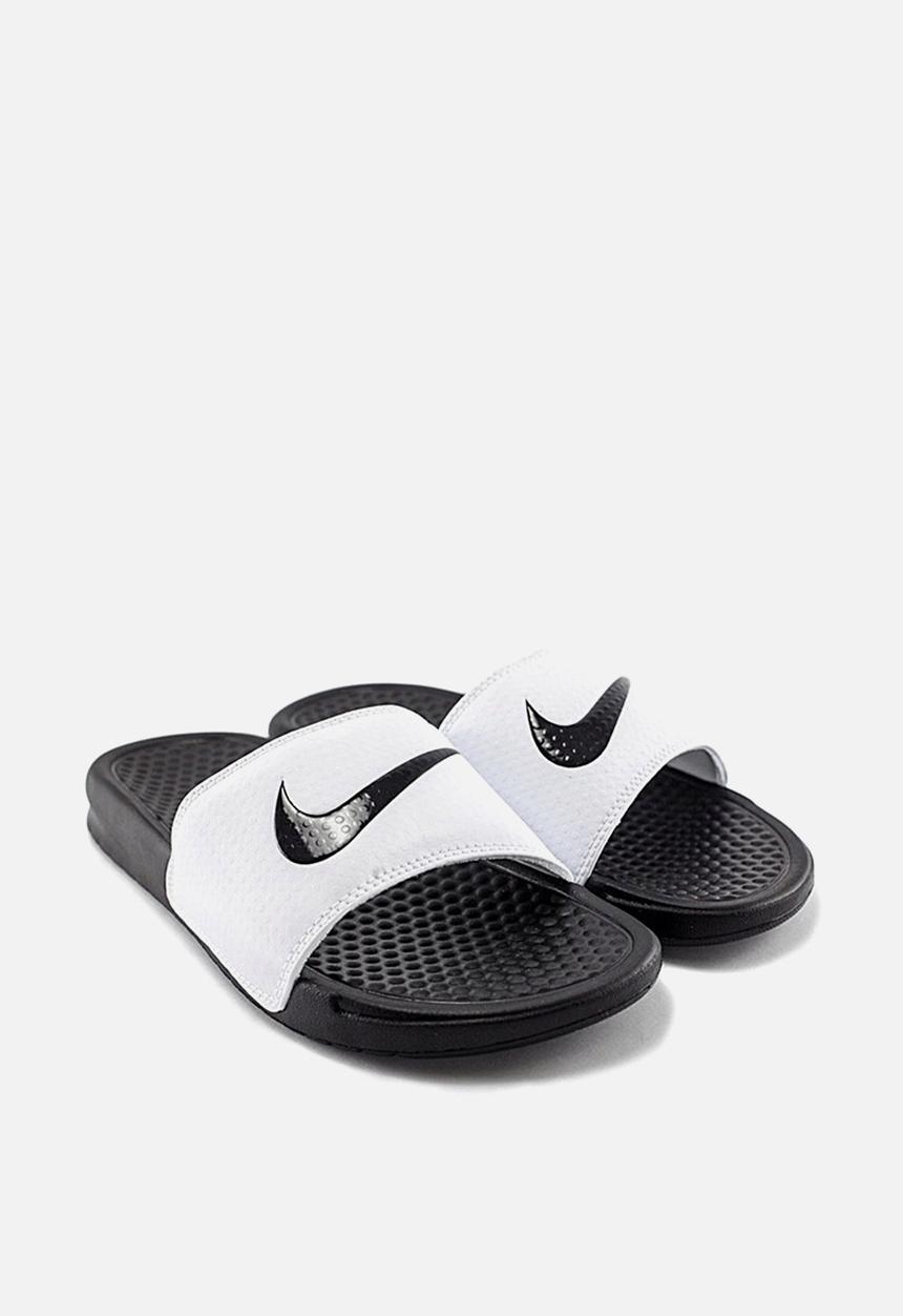Nike - Wmns benassi swoosh - white/black