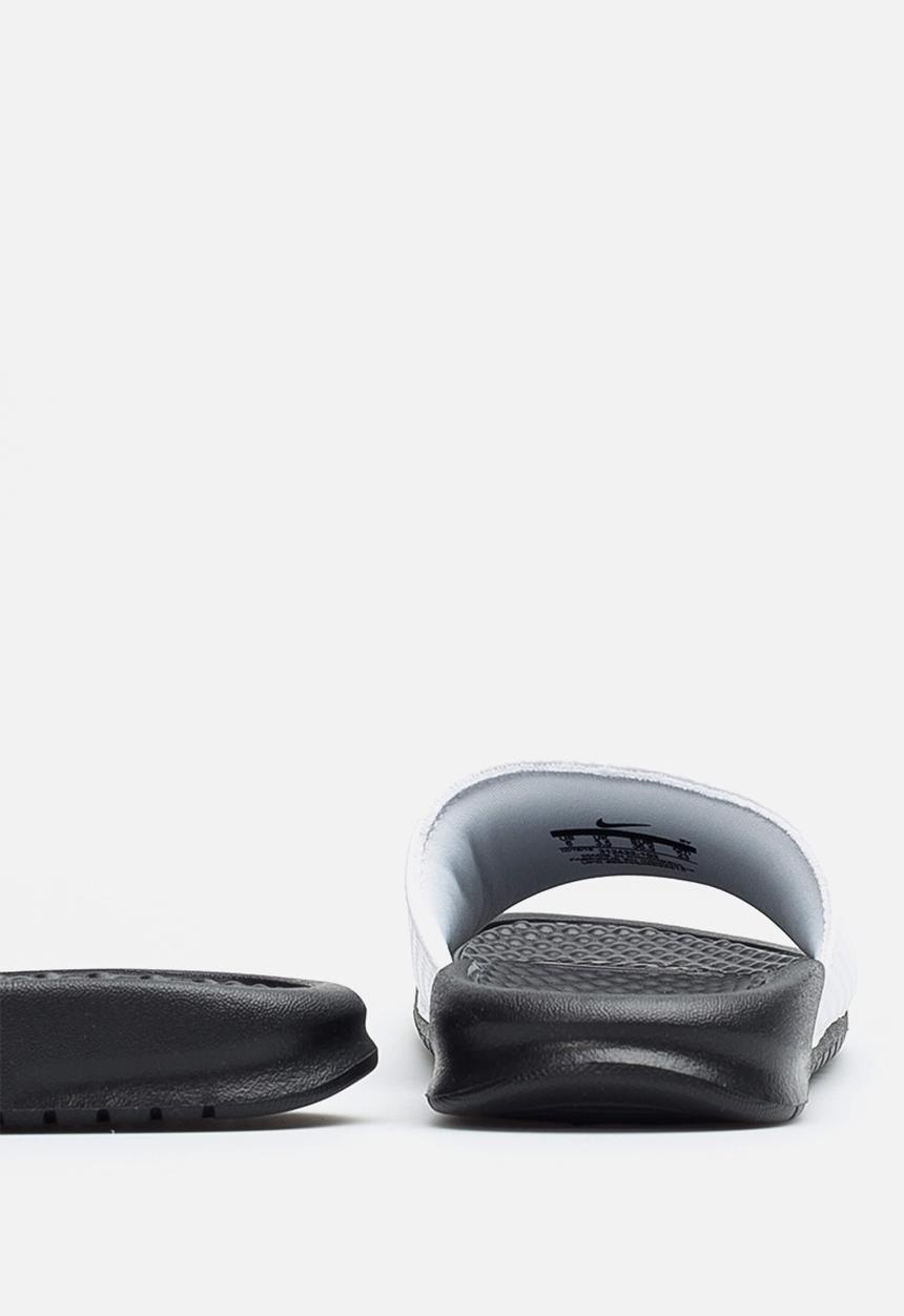 Nike - Wmns benassi swoosh - white/black