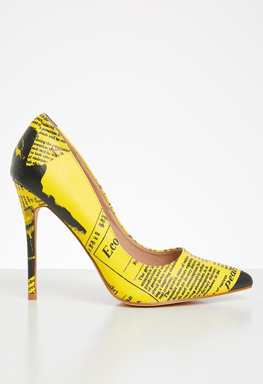 Miss Black - Press court - yellow