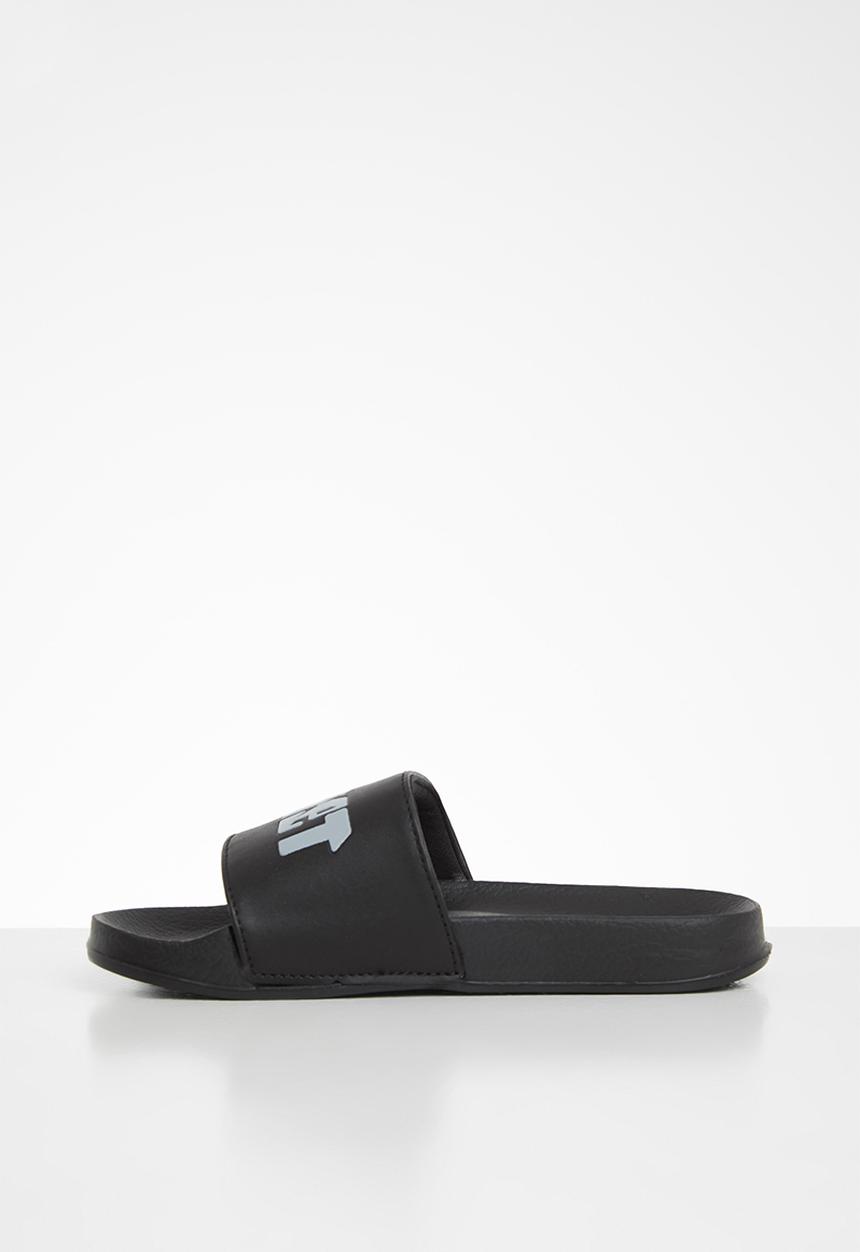 SOVIET - K seychelles - black mono