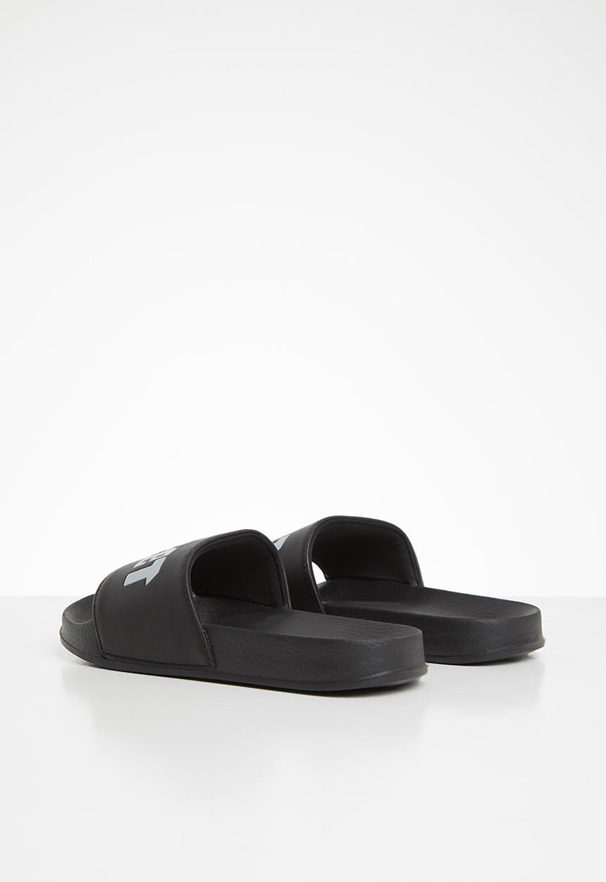 SOVIET - K seychelles - black mono