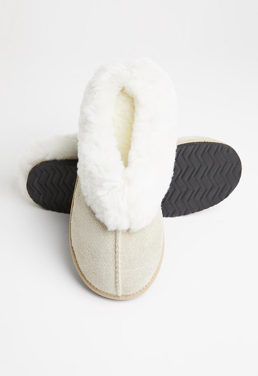 Karu - Sleek suede wool inner slipper - sand