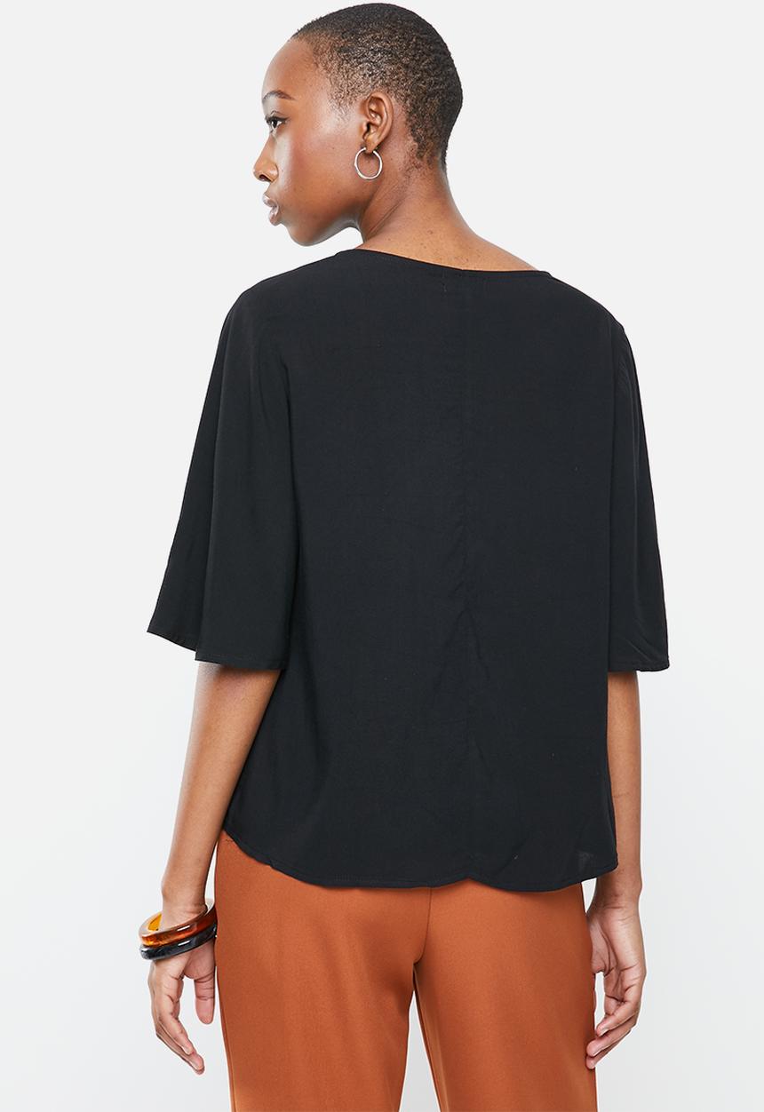 edit - Wide sleeve front keyhole blouse - black