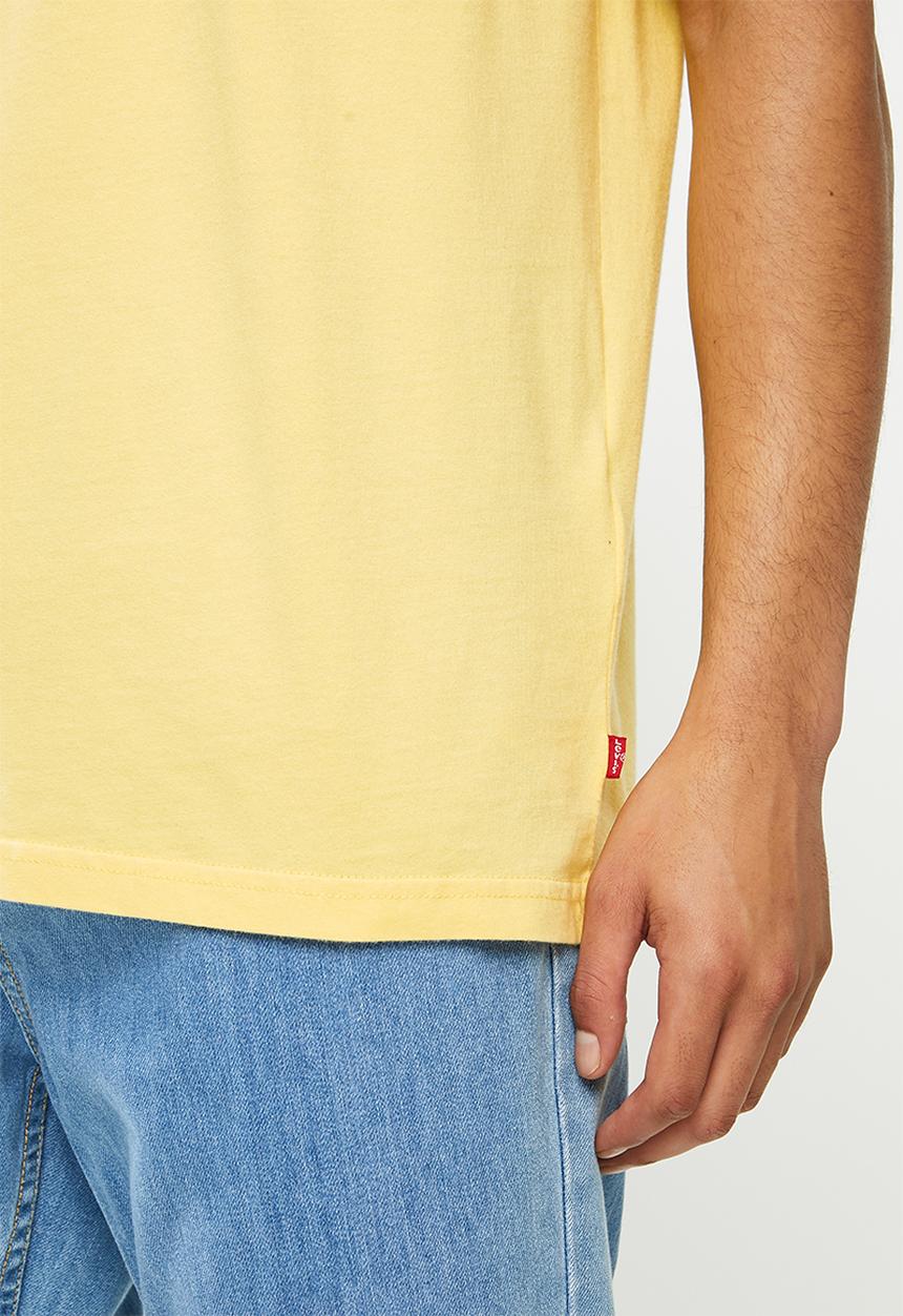 Levi’s® - Short sleeve relaxed fit tee - yellow 