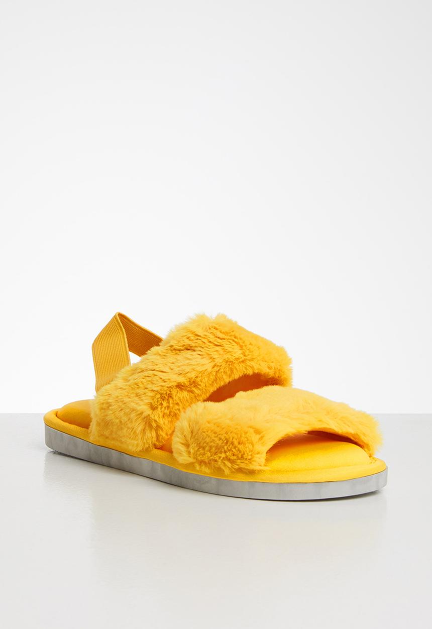 Seduction - Faux fur slipper - lemon yellow