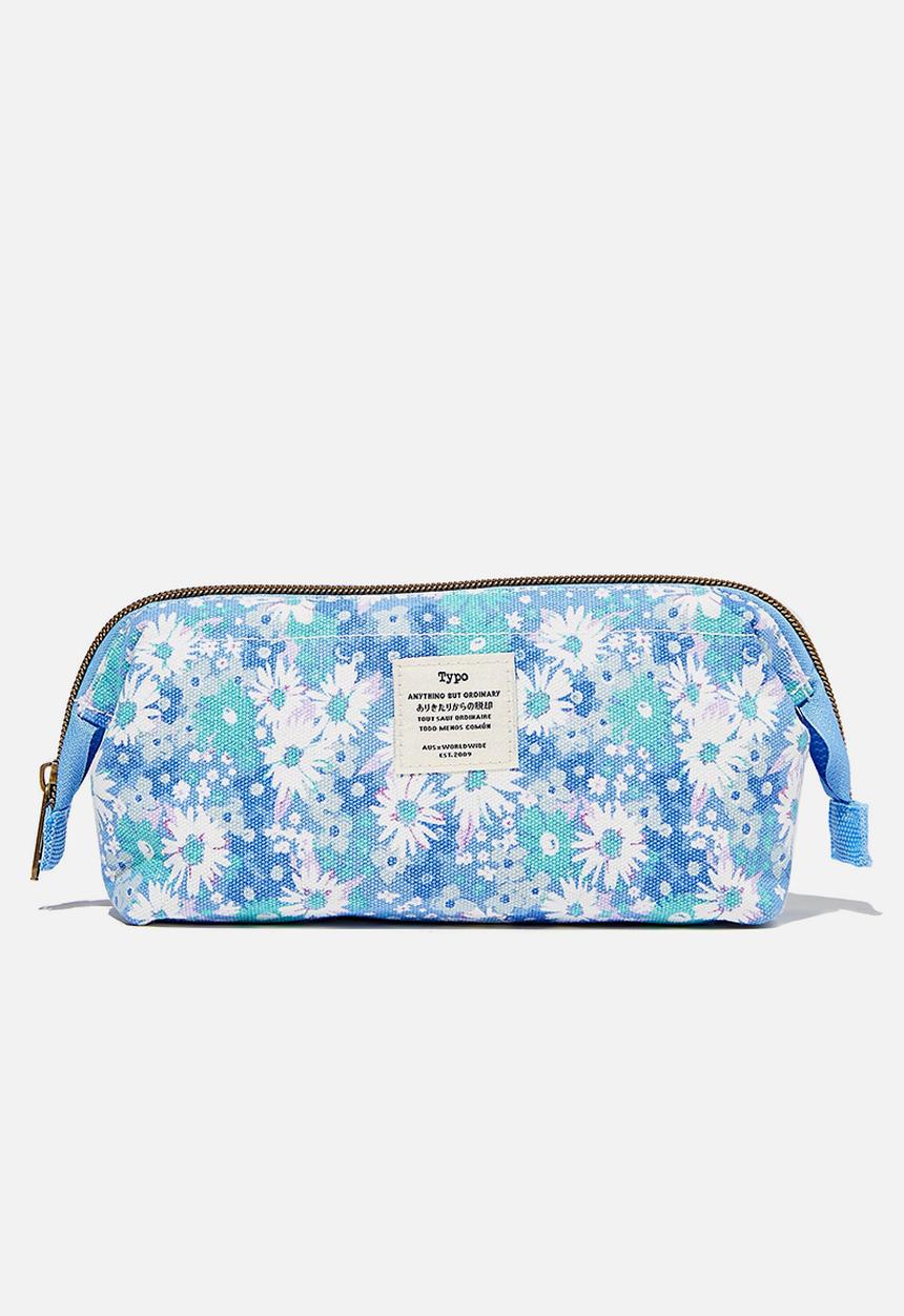 Typo - Billie pencil case - ditsy cornflower