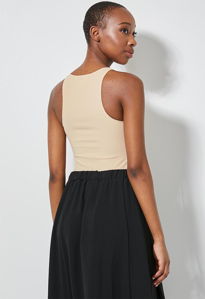 Superbalist - Crepe cutaway top - stone