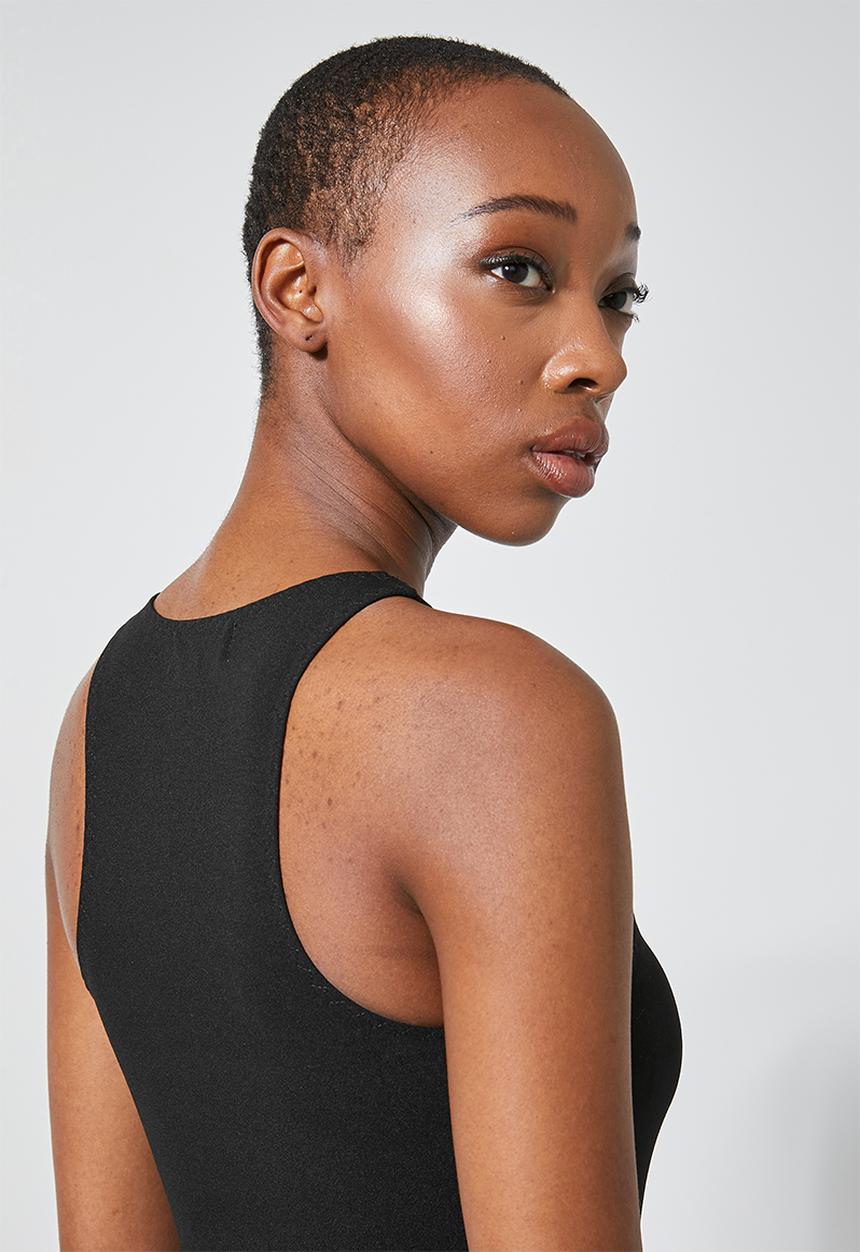 Superbalist - Crepe cutaway top - black