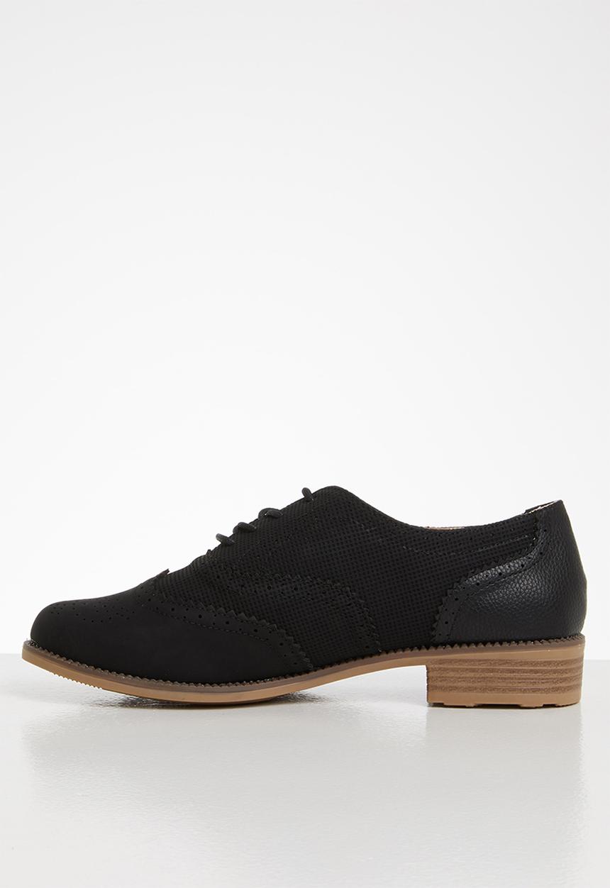 Seduction - Patch detail brogue - black