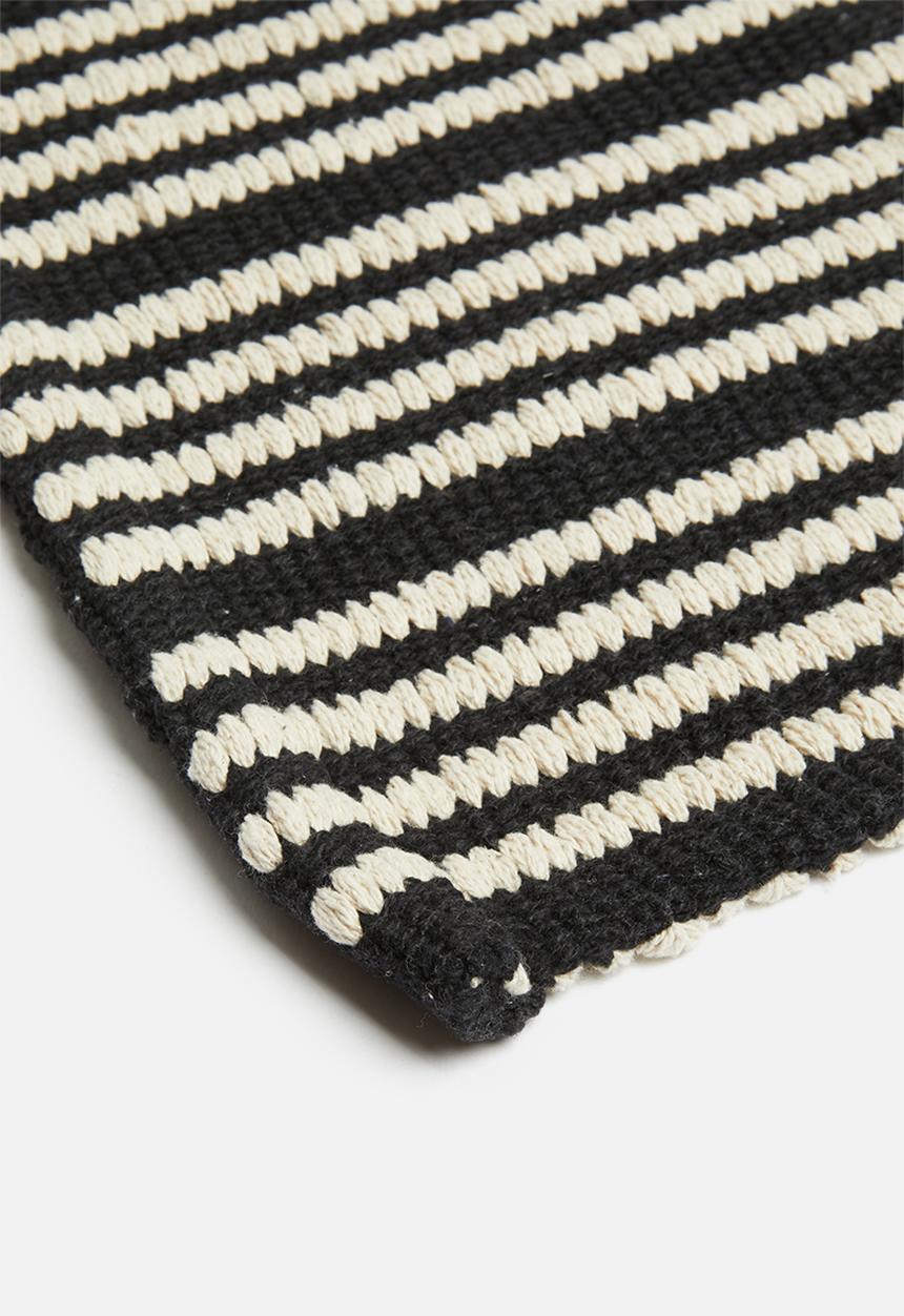 Sixth Floor - Natural woven placemat set of 6 - natural & black