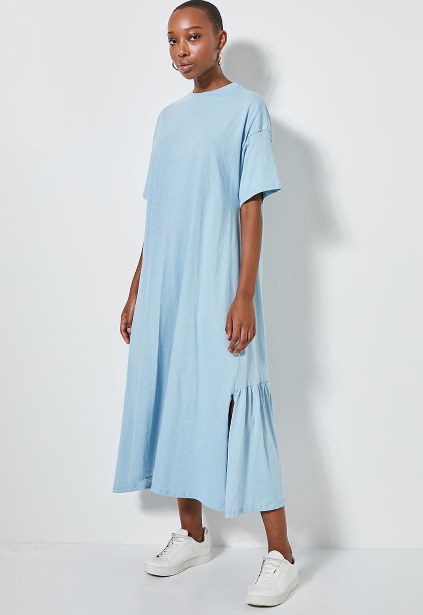 Superbalist - T-shirt dress with slit & tier detail at back - blue