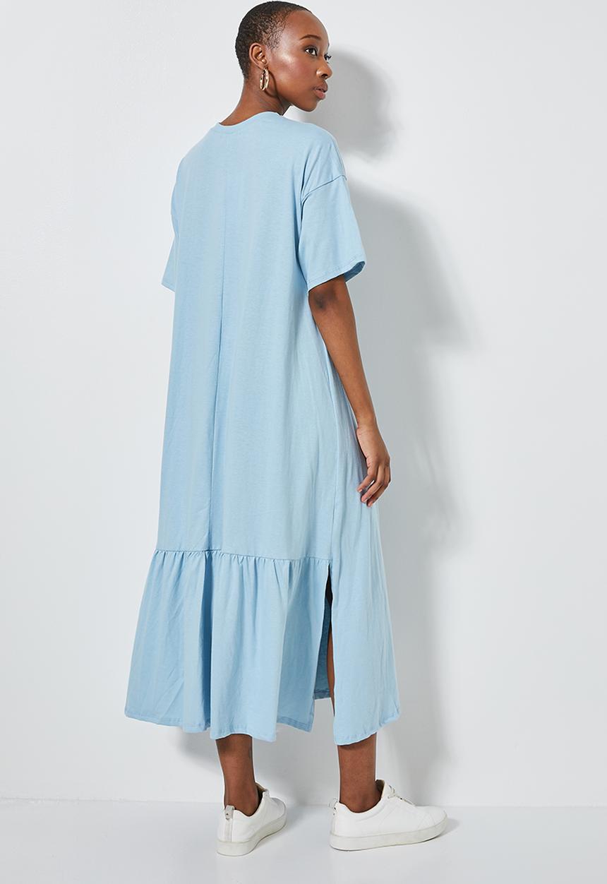 Superbalist - T-shirt dress with slit & tier detail at back - blue