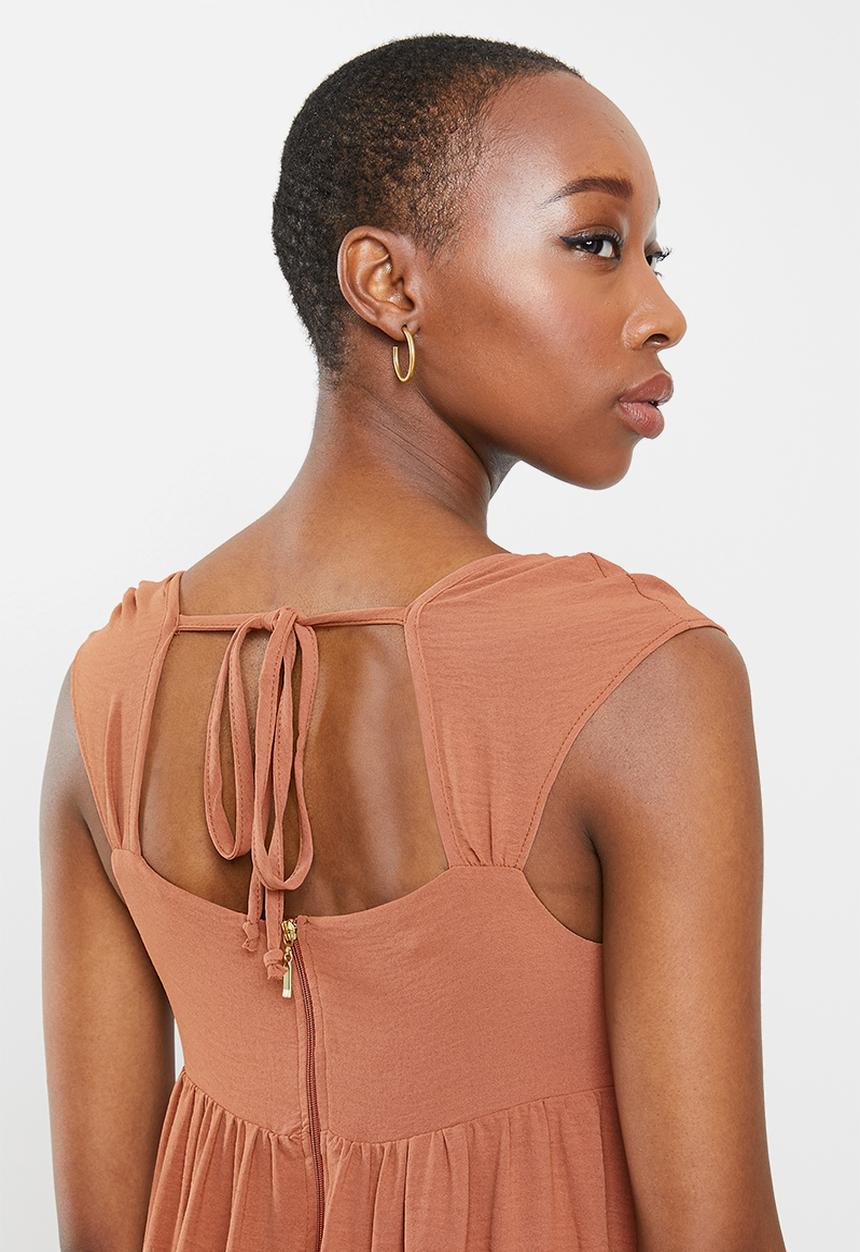 VELVET - Relaxed square neck tiered maxi dress - hazel brown