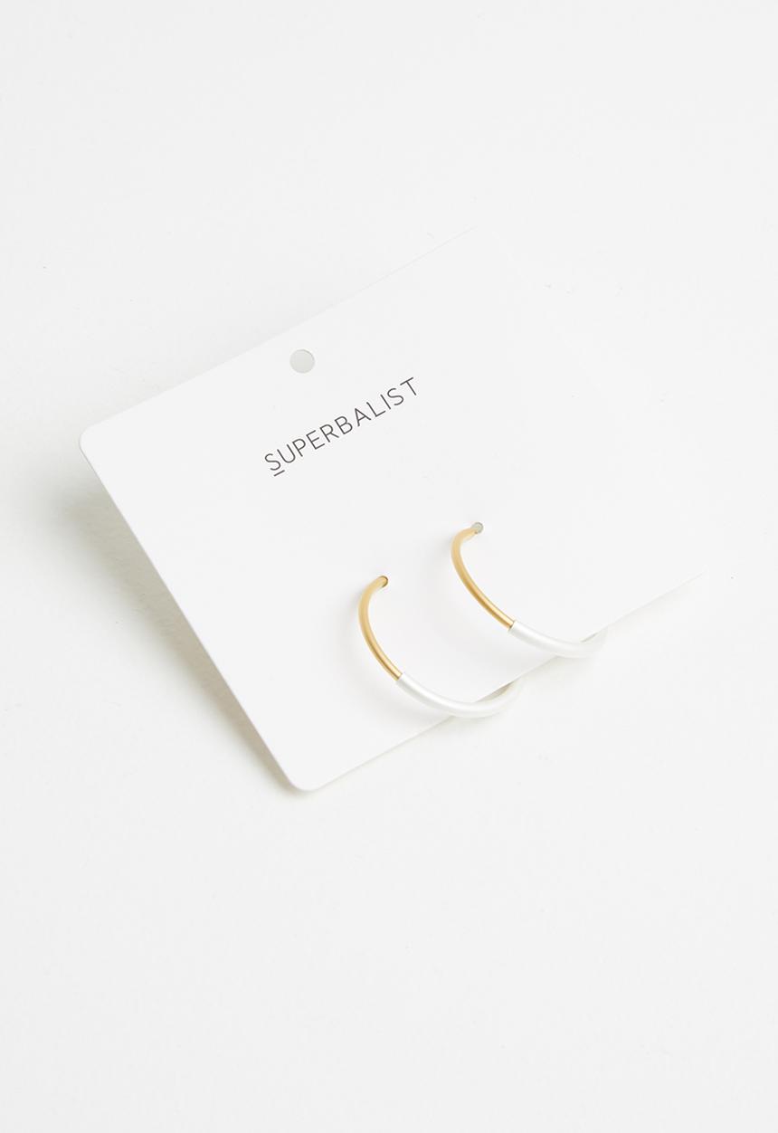 Superbalist - Two-tone hoop earrings - gold & white 