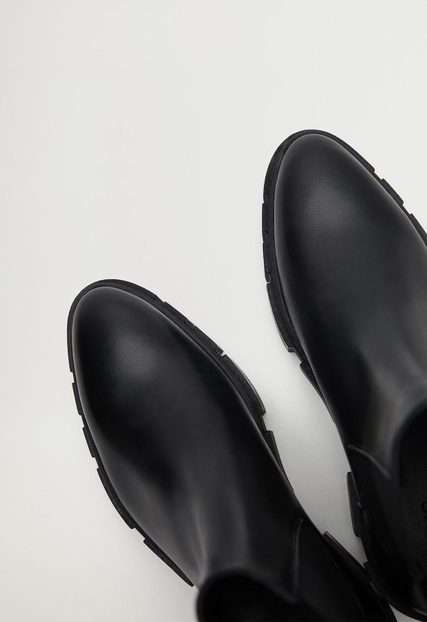 MANGO - Tractor leather ankle boot - black