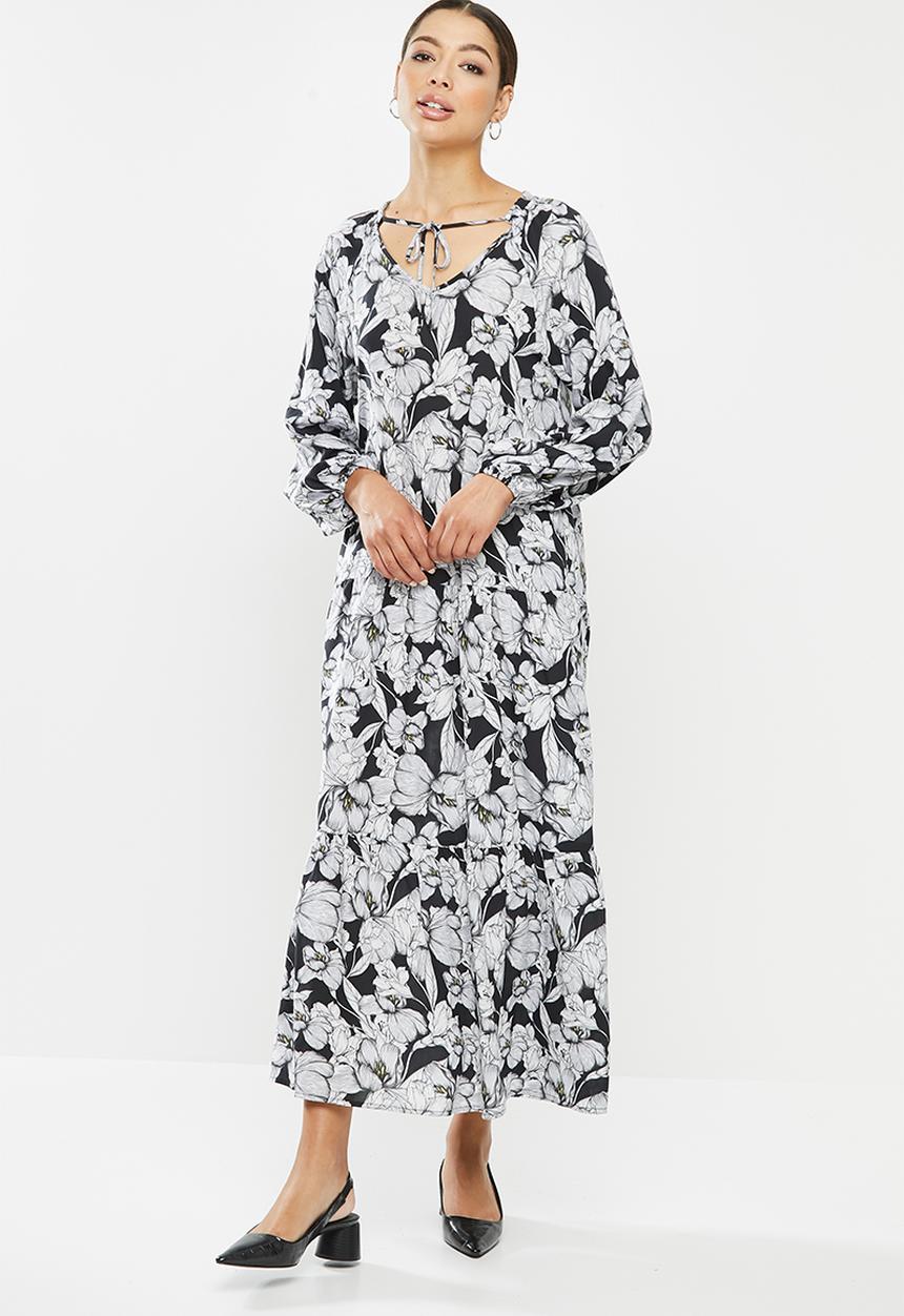 edit - Wide hem gyspy maxi dress - black & white 