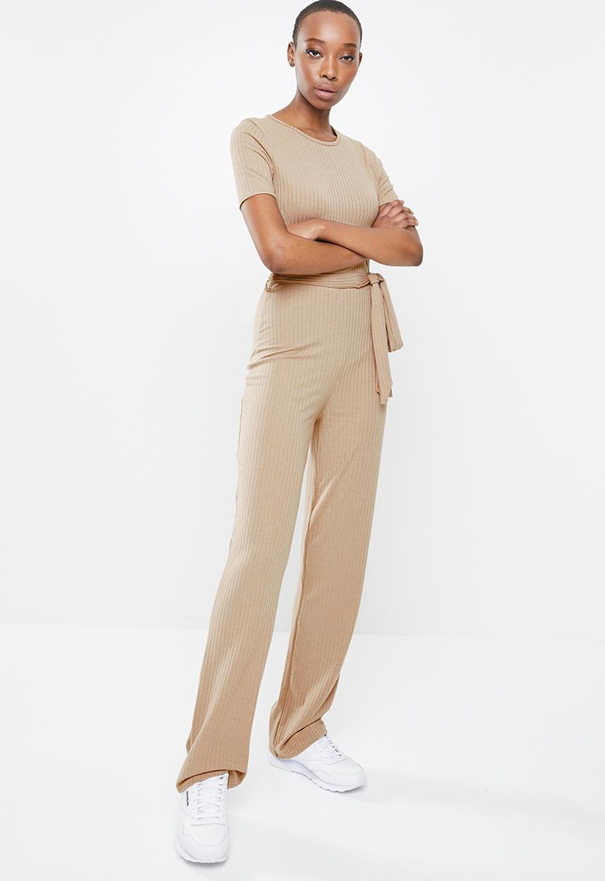Missguided - Rib short sleeve flare leg jumpsuit - beige 