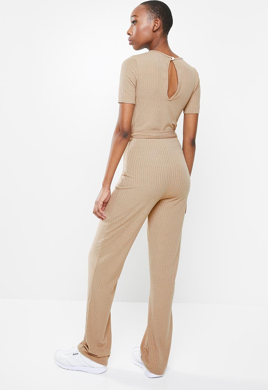 Missguided - Rib short sleeve flare leg jumpsuit - beige 