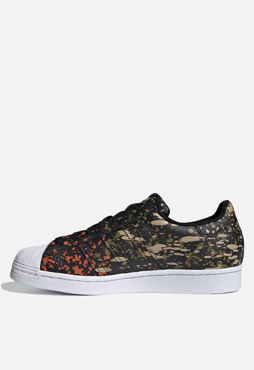 adidas Originals - Superstar - core black/core black/fox orange