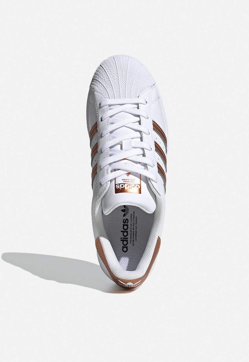 adidas Originals - Superstar w - ftwr white/copper met./core black