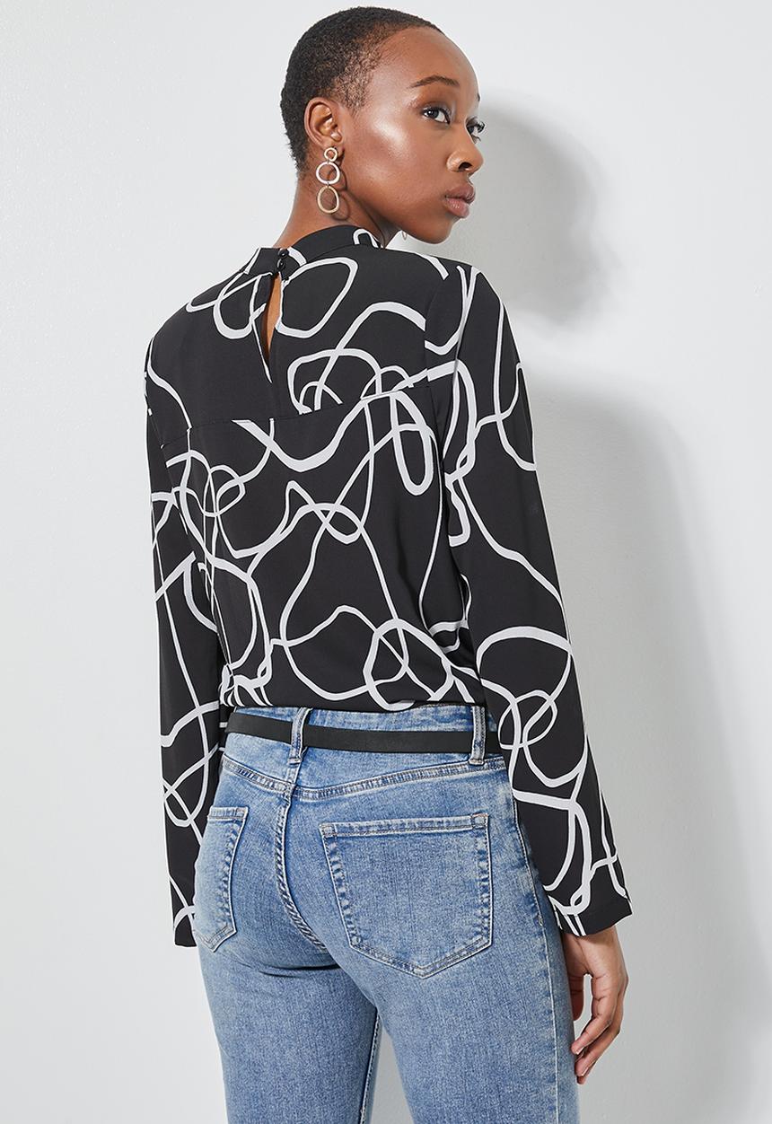 Superbalist - Hi neck shell - black & white 