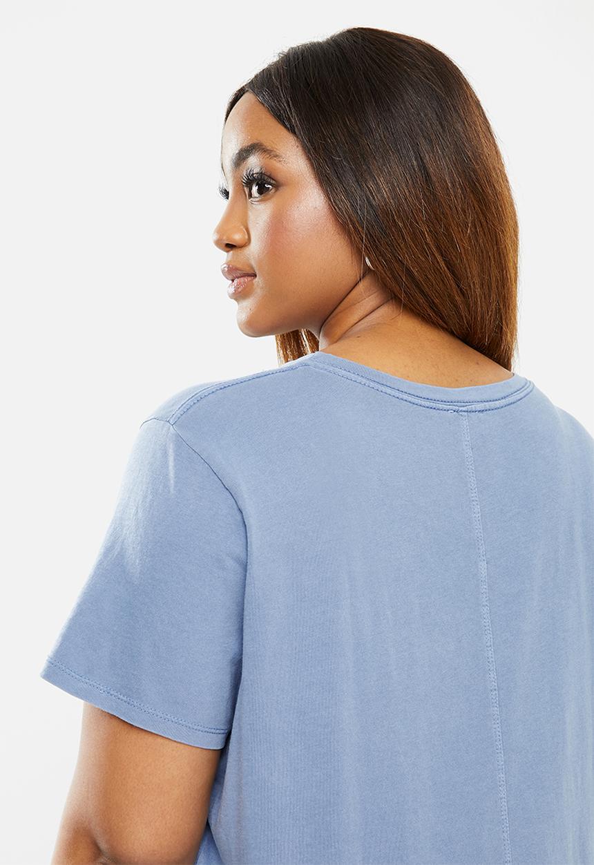 Cotton On - Curve the one crew tee - washed sky blue