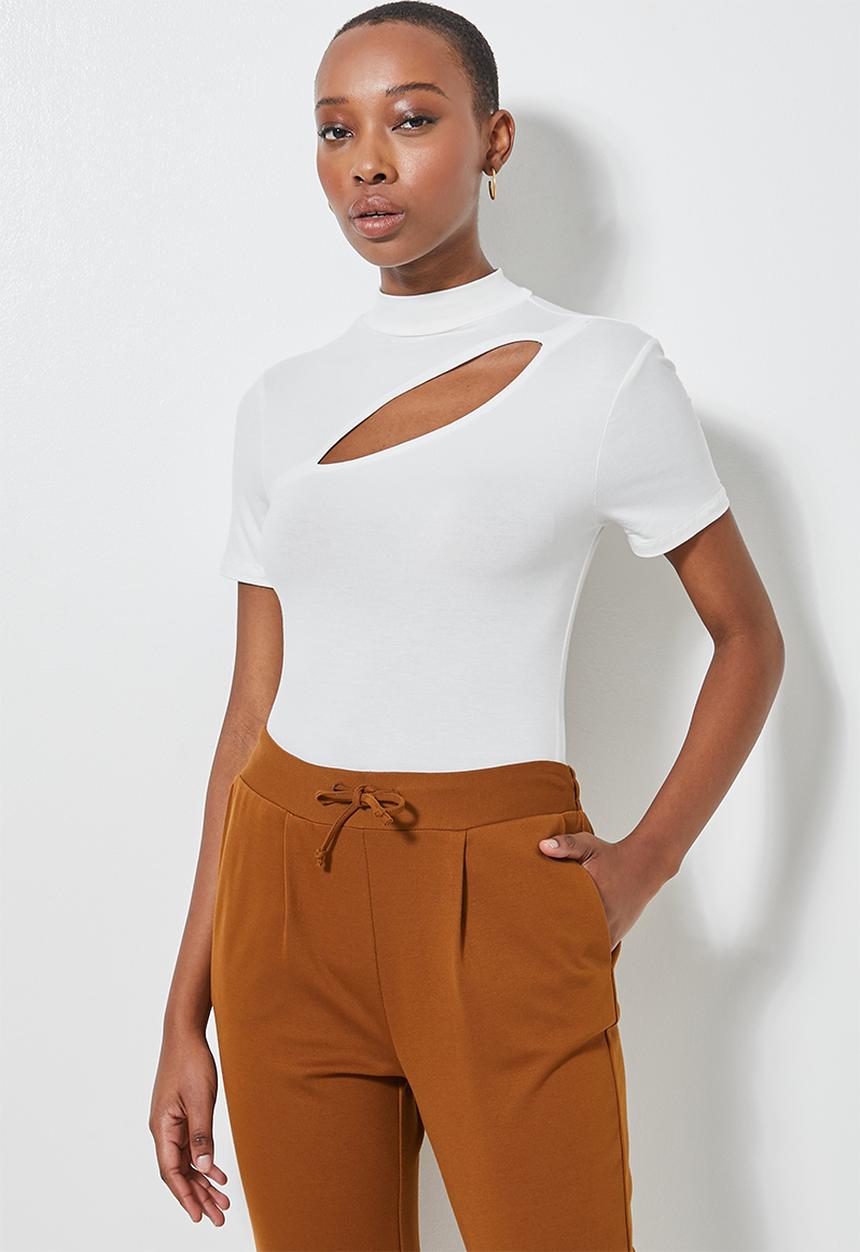 Superbalist - Turtleneck cutout bodysuit - milk