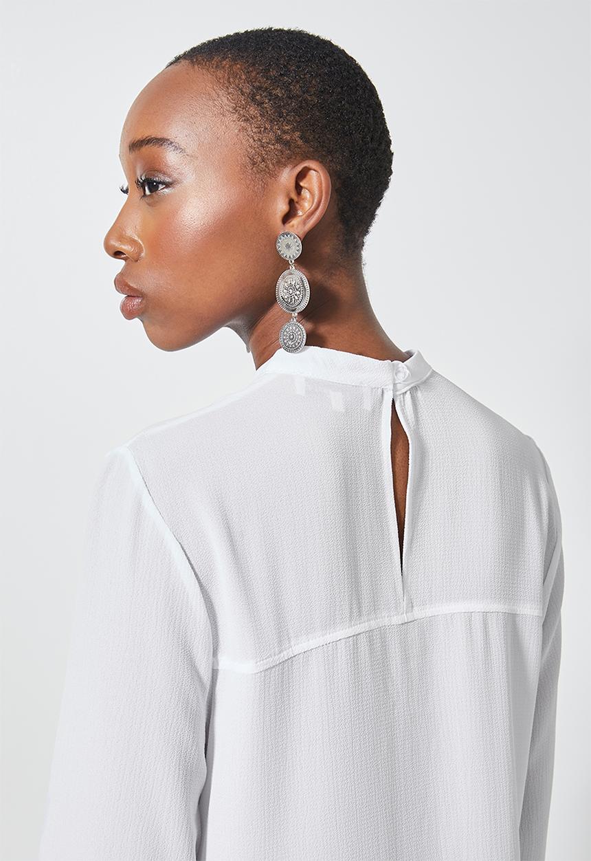 Superbalist - Funnel neck longline blouse - white