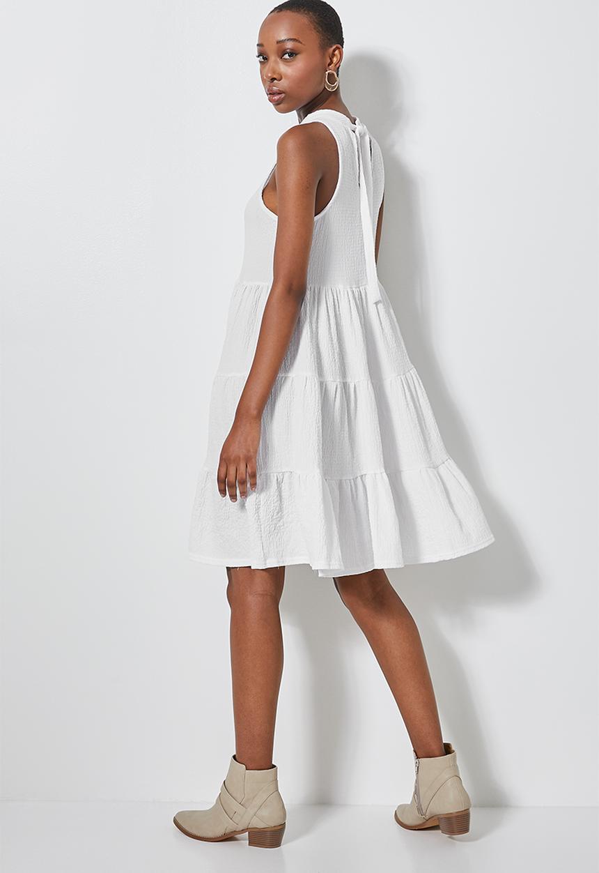 Superbalist - Sleeveless textured knit volume dress - white