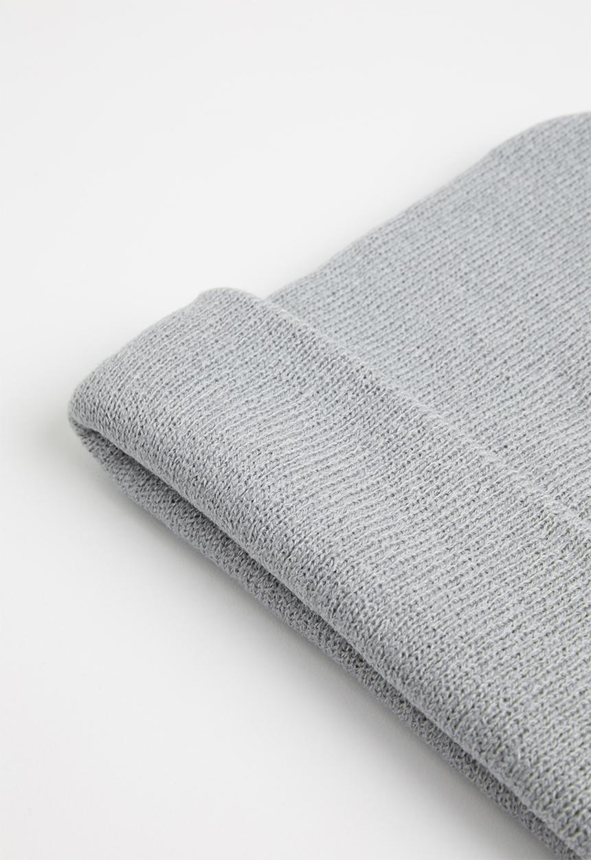 Superbalist - Fine knit beanie - grey