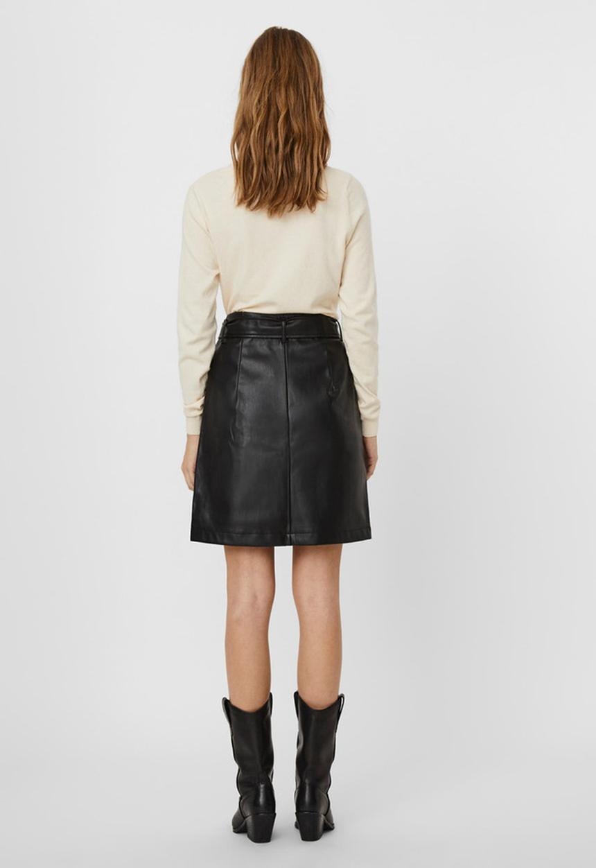Vero Moda - Solamynte short coated skirt - black