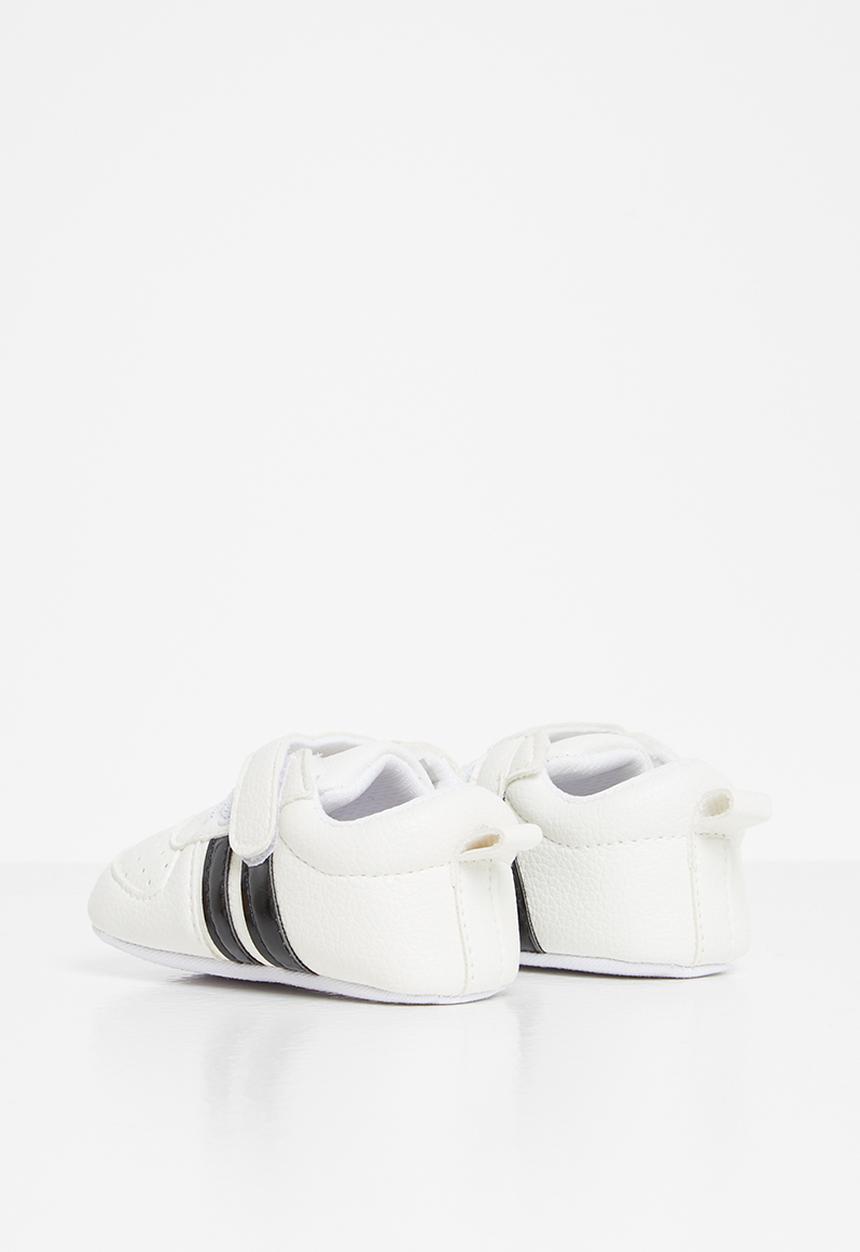 Pop Candy - Baby boys velcro strap sneaker - white & black