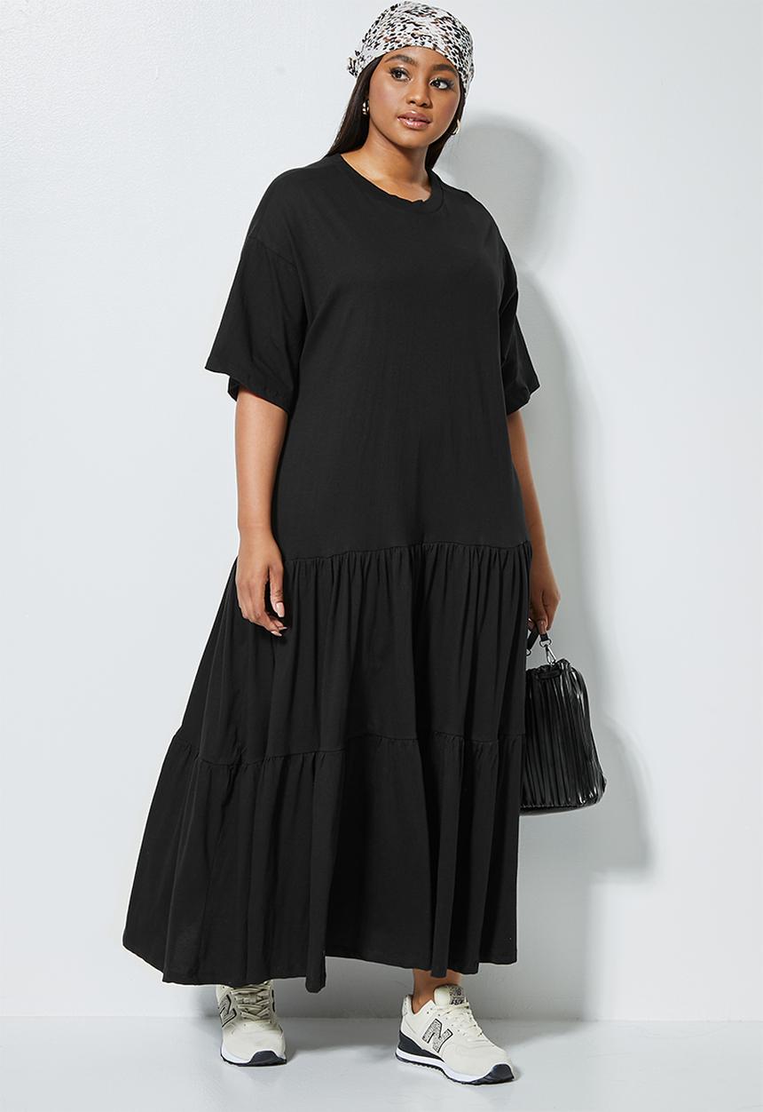 Superbalist - Knit tiered dress - black
