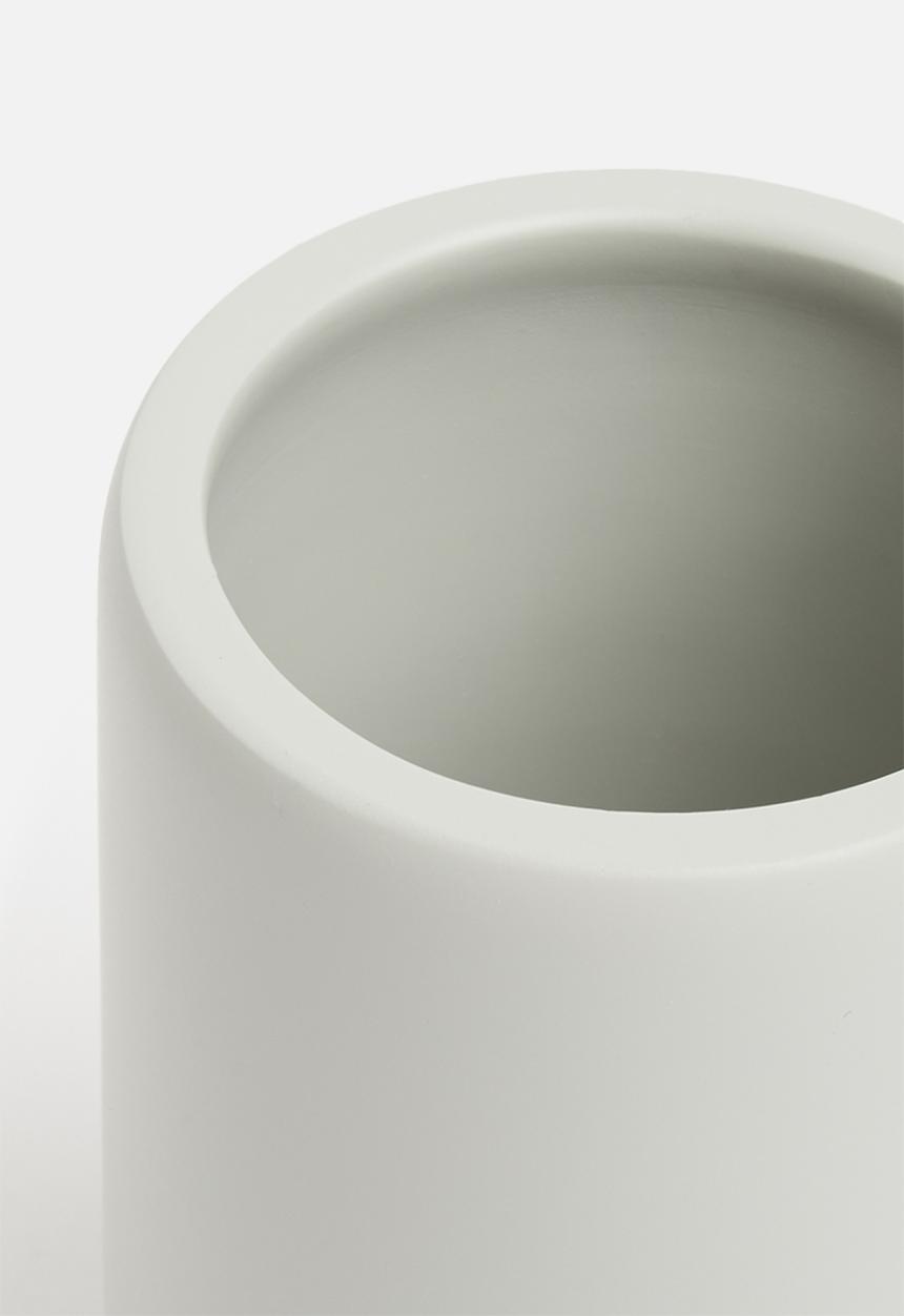 Sixth Floor - Otto polyresin tumbler - grey