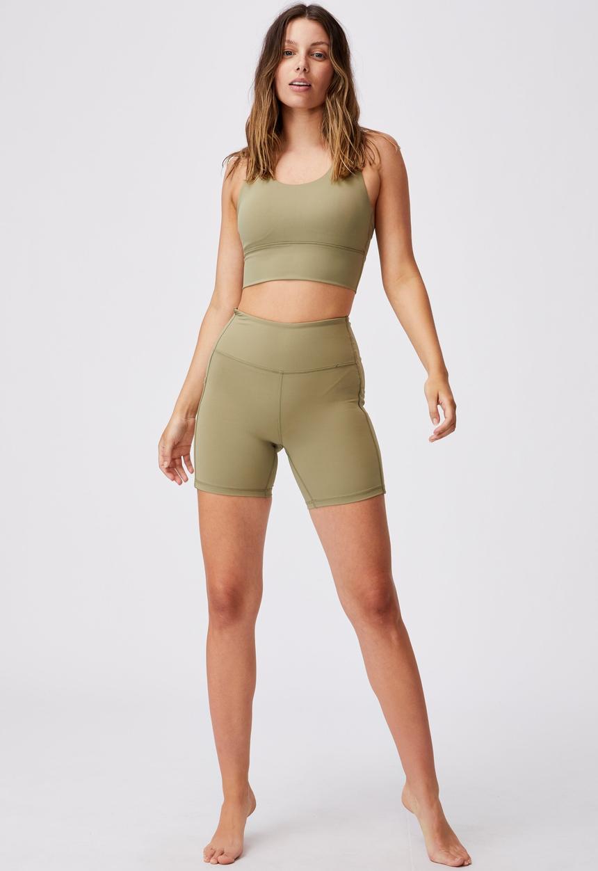 Cotton On - Ultimate booty bike short - oregano