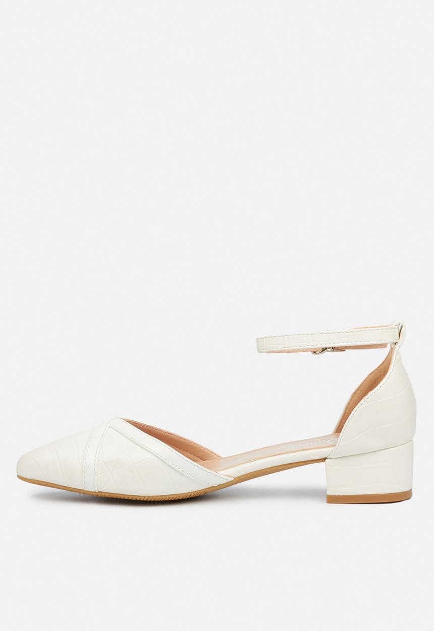 Butterfly Feet - Axis ankle strap heel - white