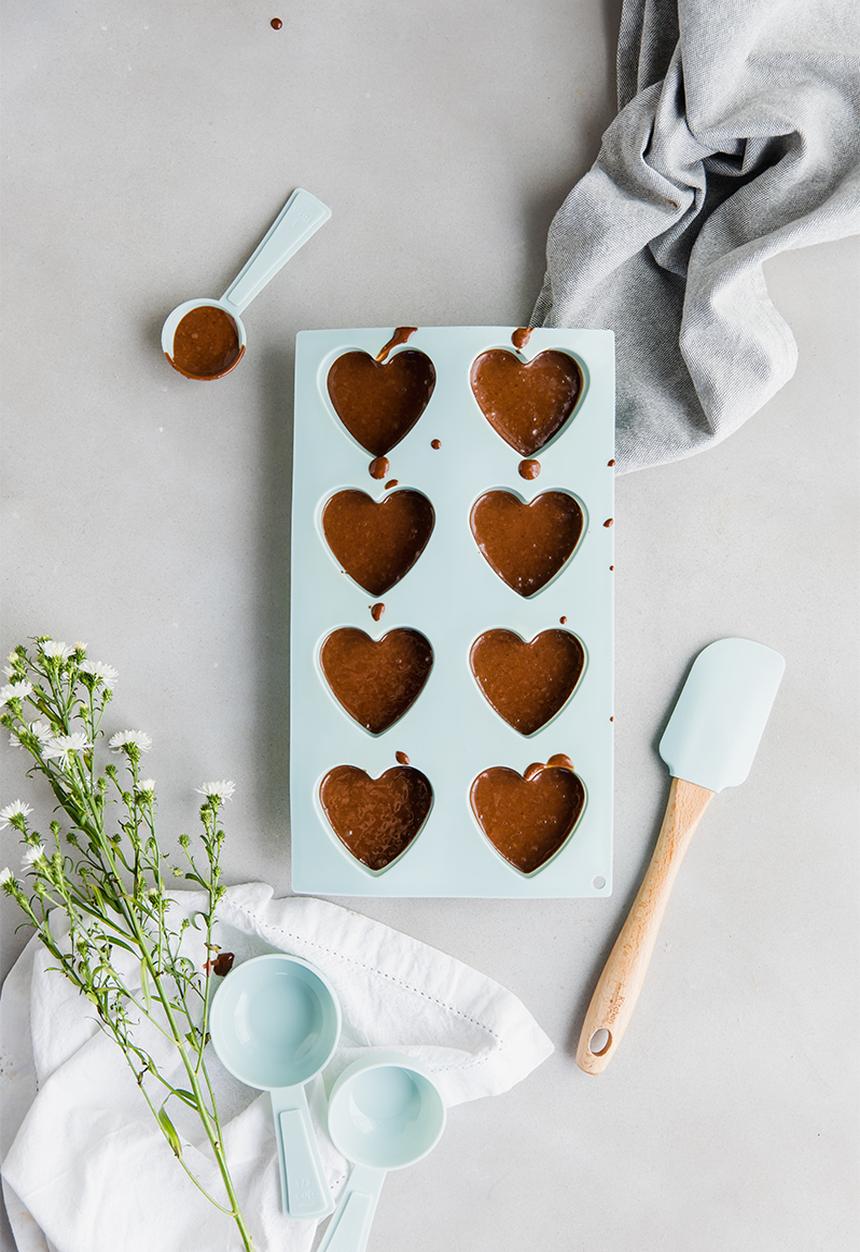 Kitchen Inspire - Silicone 8 Hole Heart Mould - Mint Blue