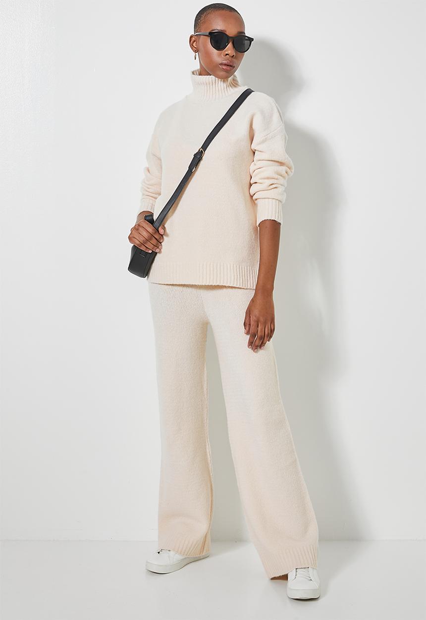 Superbalist - Soft touch funnel neck - oatmeal
