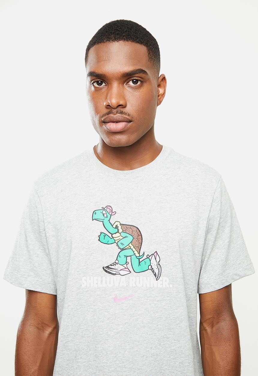 Nike - Nike dry tee run tort hmr - grey