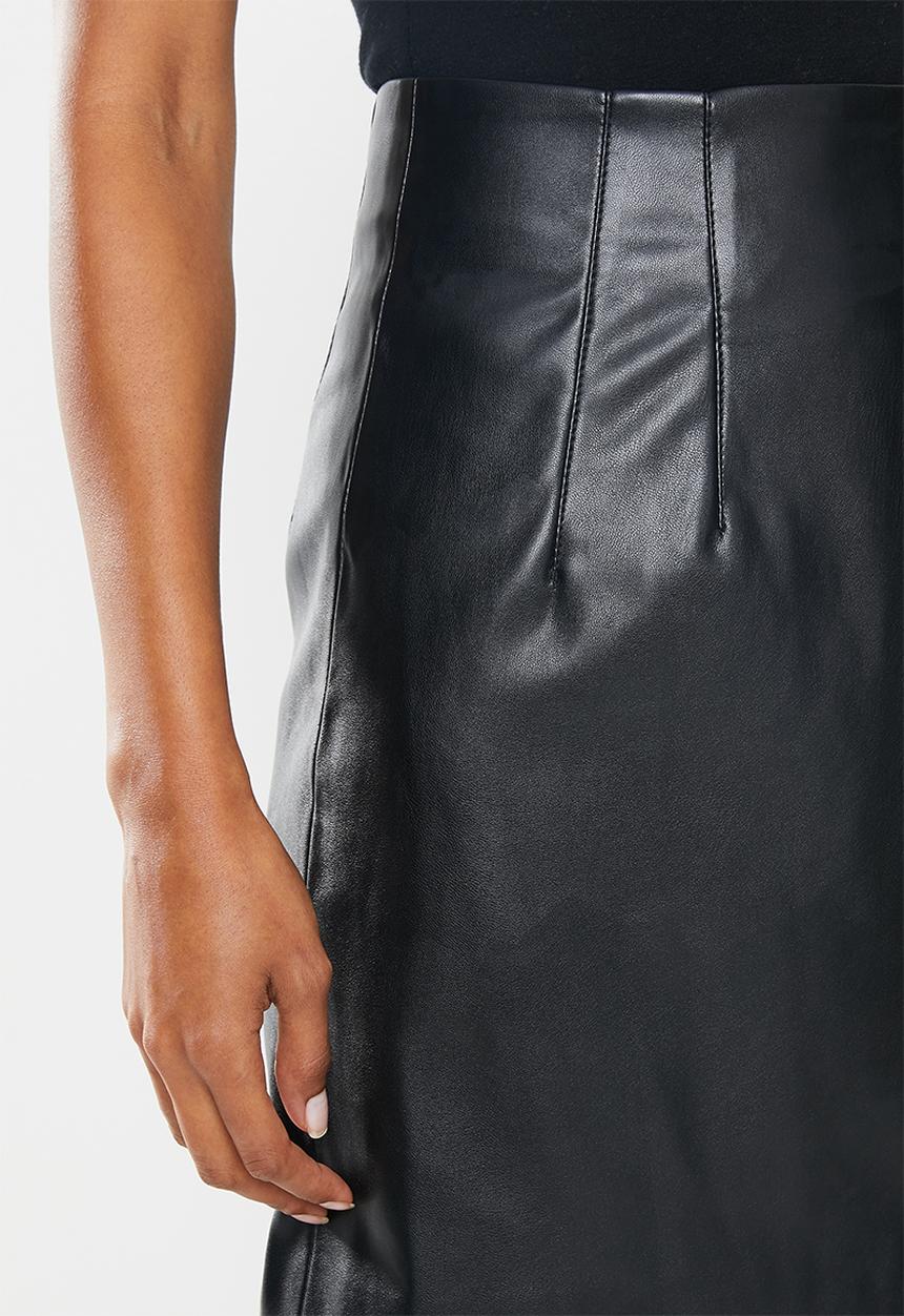 Glamorous - Petite pu mini skirt - black