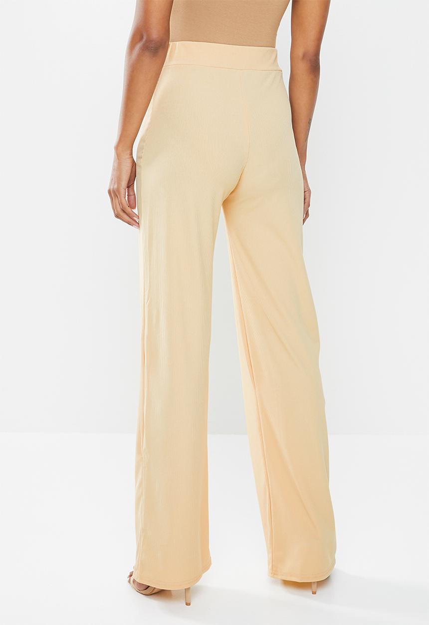 Missguided - Petite ribbed wide leg trouser - beige