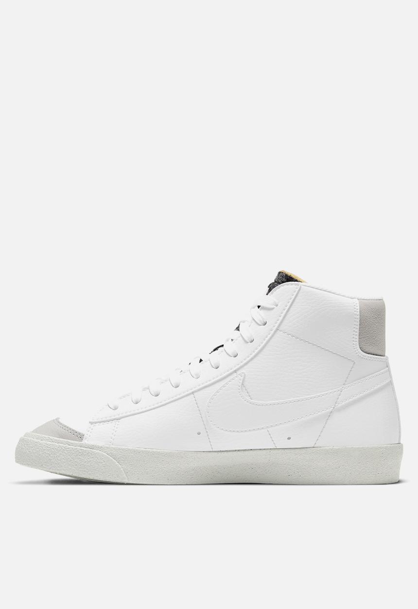Nike - Nike blazer mid '77 vintage - white/white-lt smoke grey-bright crimson
