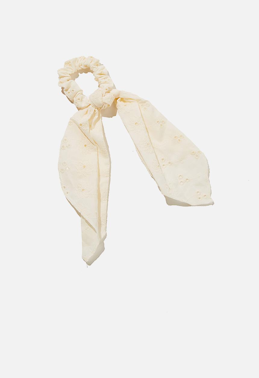 Cotton On - Scarf scrunchie - broderie - neutral 