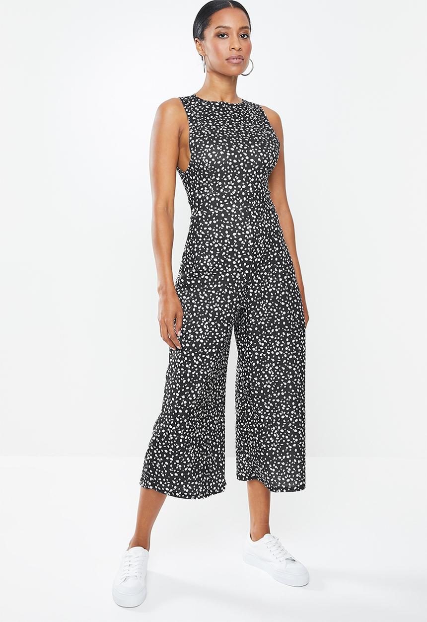 Missguided - Petite mono print racer culotte jumpsuit - black & white